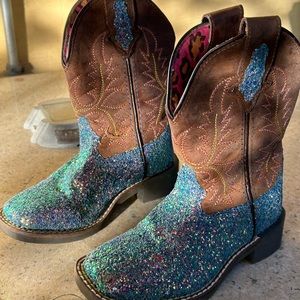 Girls toddler size 10 boots